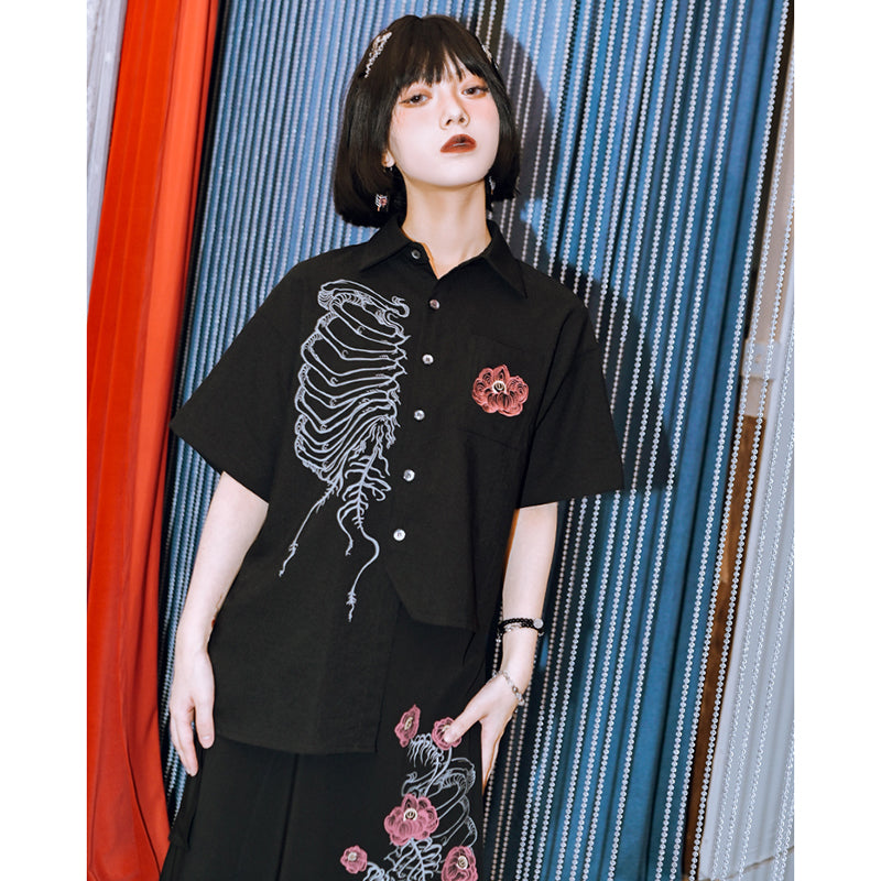 [Kokaisha---Flower Bone Series] ★Chinese-style top★ Short-sleeved shirt, unique, original, with a design of flowers