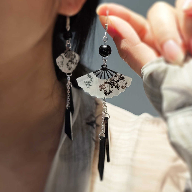 [SHEBO Series] ★Chinese-style earrings★ Pair of accessories for women, cute, perfect for a date, and to improve your style