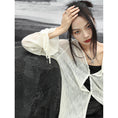 Load image into Gallery viewer, [Daiseiryuu 4 Series] ★Chinese-style top★ V-neck, sheer, long-sleeved shirt, sun protection, Chinese clothing, sexy, black
