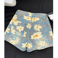 Load image into Gallery viewer, [Flower Series] ★Shorts★ Shorts Pants Denim 2color Easy to match Summer SML Blue Black
