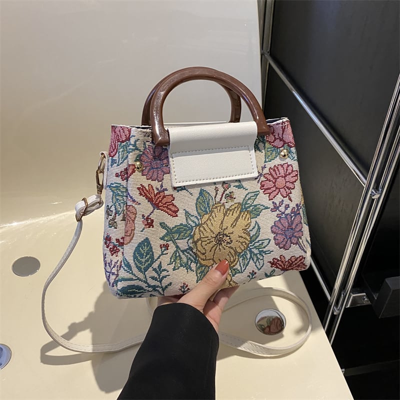 [YUJIAN series]★Bag★ 3color shoulder bag oil painting style floral pattern cute black beige wine red