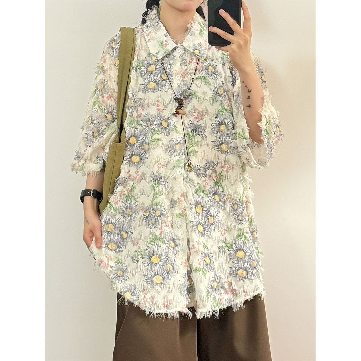 【UATONLINEシリーズ】★シャツ★ 2color トップス 半袖 男女兼用 メンズ 花柄 可愛い カジュアル 夏服 アプリコット ブルー