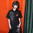 Load image into Gallery viewer, [Kokaisha---Flower Bone Series] ★Chinese-style top★ Short-sleeved shirt, unique, original, with a design of flowers
