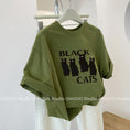 Gallery viewerに画像を読み込む, 【QIAOZUOシリーズ】★Tシャツ★ 2color トップス 半袖 レディース コットン 猫 ねこ ネコ 猫柄 黒 白 青 緑 赤
