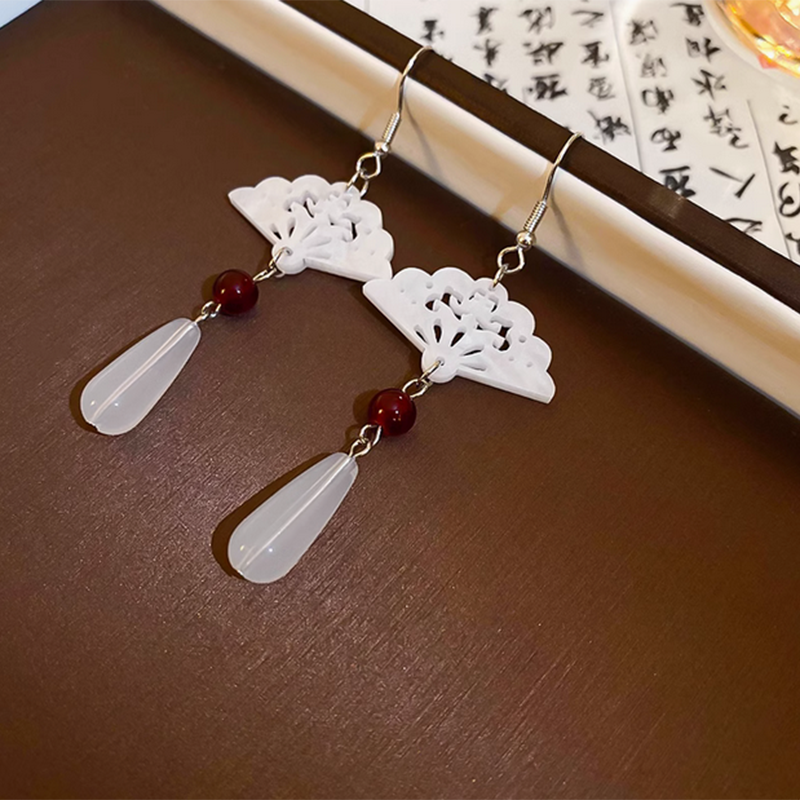 [Drejew Series] ★Chinese-style earrings★ Pair of earrings or earrings, fan, sense, fringe, unique