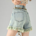 Load image into Gallery viewer, [Flower Series] ★Shorts★ Shorts Pants Denim 2color Easy to match Summer SML Blue Black
