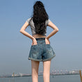 Load image into Gallery viewer, [Flower Series] ★Shorts★ Shorts Pants Denim 2color Easy to match Summer SML Blue Black
