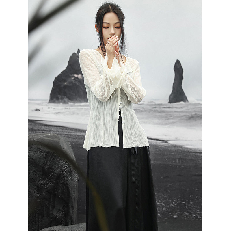 [Daiseiryuu 4 Series] ★Chinese-style top★ V-neck, sheer, long-sleeved shirt, sun protection, Chinese clothing, sexy, black