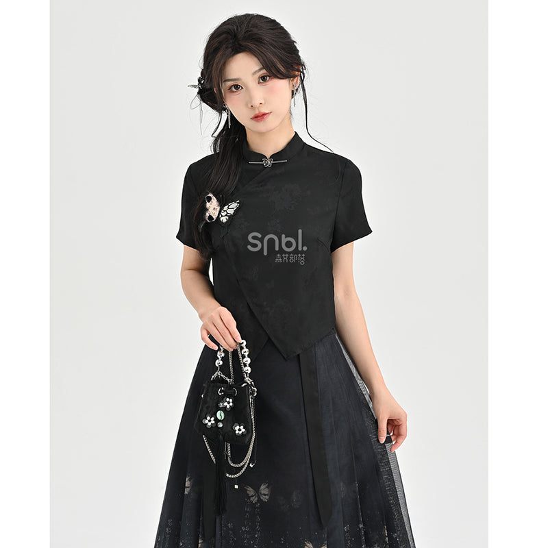 【森女部落シリーズ】★チャイナ風トップス★ Tシャツ チェーン付き 個性的 夏服 蝶々 ショート丈 ブラック 黒い