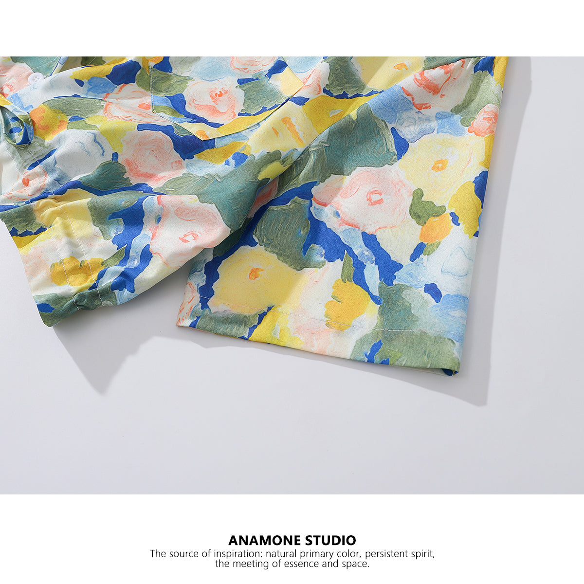 [ANAMONE STUDIO Series] ★Floral shirt★ Tops Short sleeve shirt SML Short length Print Improves your temperament Cute