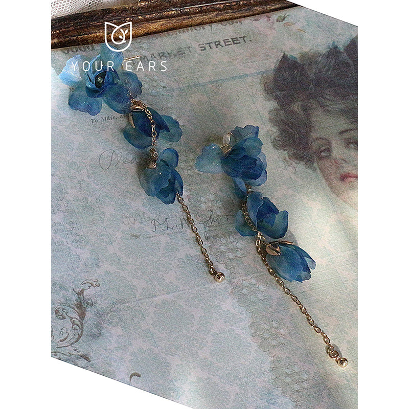 [YOUR EARS series] ★Earrings★ Pierced earrings, accessories, women's, floral pattern, blue, handmade, fringe