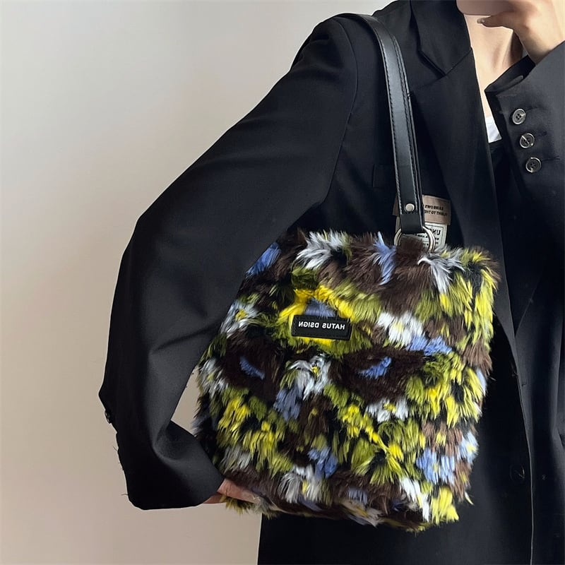 [Masen Series] ★Bag★ Shoulder bag, large capacity, fluffy, for commuting, office lady, date, school, cute, oil painting style, stylish