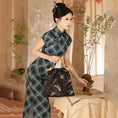 Load image into Gallery viewer, [HLQ Series] ★Chinese Dress★ Chinese-style dress, check pattern, slimming, date, wedding, elegant
