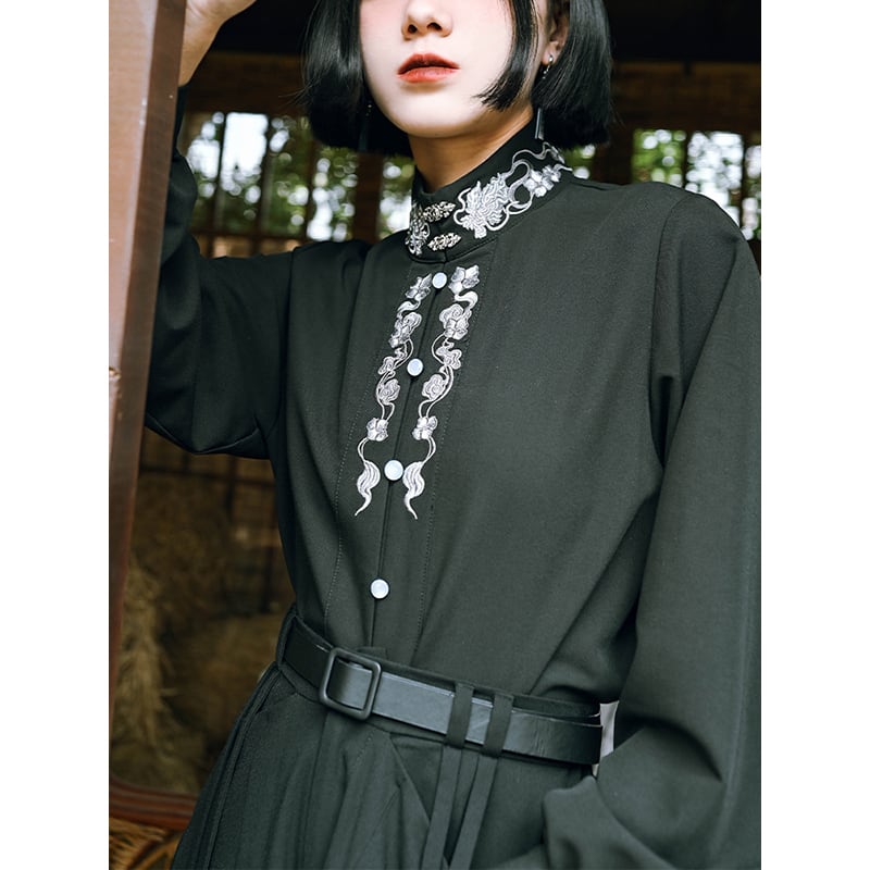 ✿New item! [Old Monster---Tatsuron Series] ★China style shirt★ 2color embroidery tops long sleeve shirt original cute black white