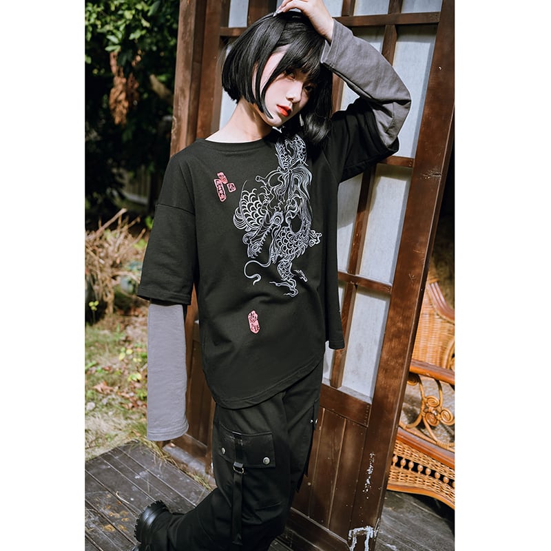 ✿New item! [Old Monster --- Cloudflies Series] ★China style tops★ T-shirt fake layered dragon dragon crest unique