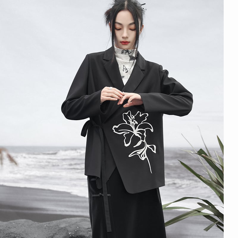 ✿New item! [Big Blue Dragon Series] ★China style outerwear★ Blazer Easy to match Flower embroidery V neck Black Black