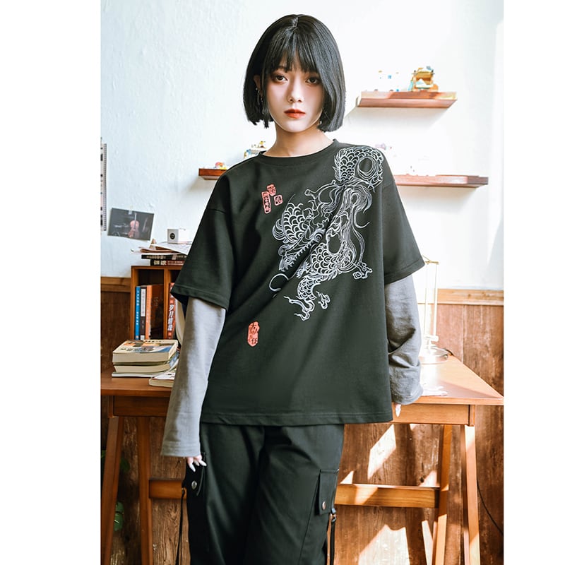 ✿New item! [Old Monster --- Cloudflies Series] ★China style tops★ T-shirt fake layered dragon dragon crest unique