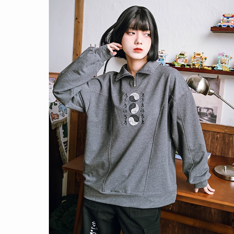 ✿New item! [Kokaisha --- Kenkon Series] ★China style tops★ 2color embroidery sweatshirt original casual gray