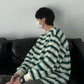 Load image into Gallery viewer, [V37 Series] ★Tops★ 2color sweatshirt unisex men's horizontal striped striped pattern black green easy to match
