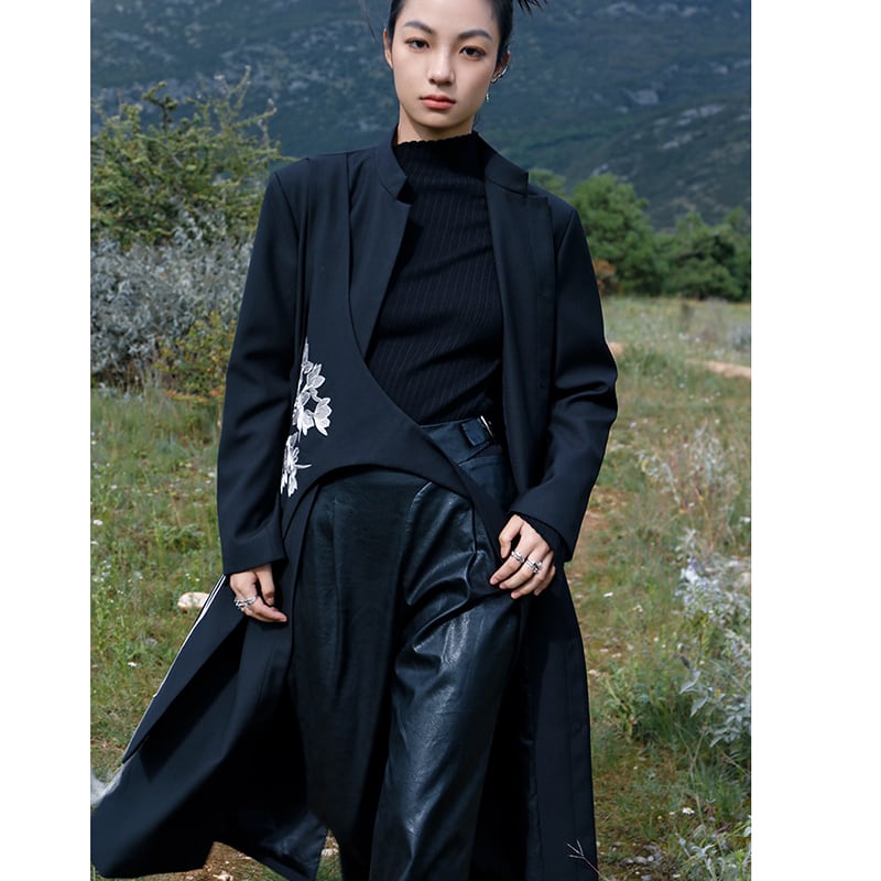 [Big Blue Dragon Series] ★China style outerwear★ Long length embroidery irregular black black original floral pattern