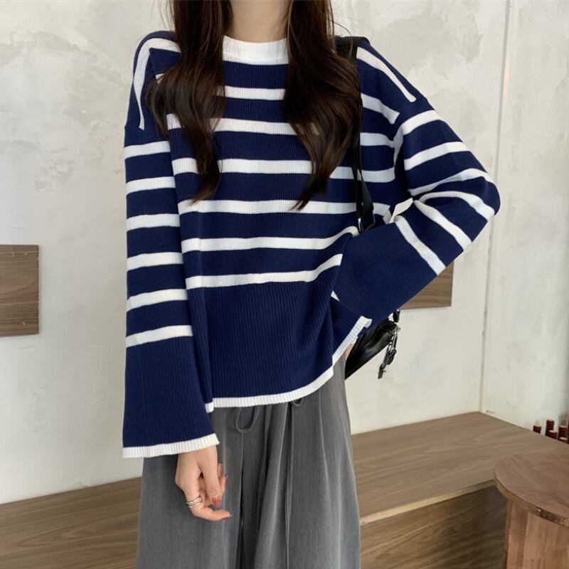 [Insufficient Moe Series] ★Tops★ 4color Flare Sleeve Women's Stylish Horizontal Striped Pattern Easy to Match