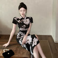 Load image into Gallery viewer, [NANA Series] ★China-style dress★ Improved cheongsam dress, sexy, floral pattern, slit, short sleeves, slimming fit
