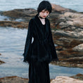 Load image into Gallery viewer, [Da Qinglong Shu Series] ★Chinese style outerwear★ Hanfu outerwear V-neck velvet lace switching loose fitting black black
