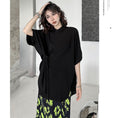 Load image into Gallery viewer, [YIDAO Series]★T-shirt★ Tops 2color Simple Slimming Fashion Easy to match Black White
