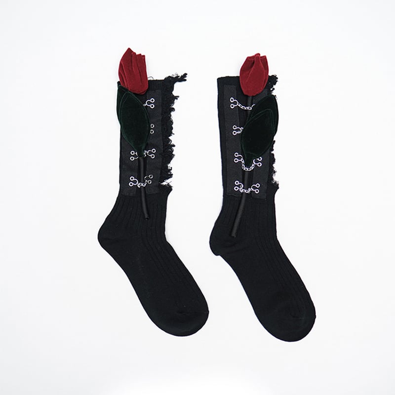 [chicsky---Kurono Series] ★2 pairs of socks★ 2color rose chain original cute black white unique