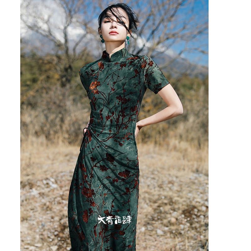 [Da Qinglong Shu Series]★China style dress★ Improved Chinese dress Sexy Velvet Long Length Original Photography Green Green Summer