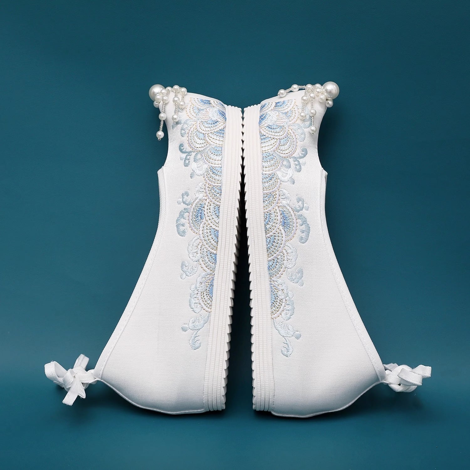 [YOUYIJIA series] ★Embroidered shoes★ Heel 3.5cm Size 34-40 Shoes Chinese style shoes White Blue Cute Hanfu shoes