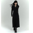 Gallery viewerに画像を読み込む, 【LadyGhostシリーズ】★ワンピース★ ドレス POLOネック 着痩せ ロング丈ワンピース 可愛い S M L ブラック 黒い
