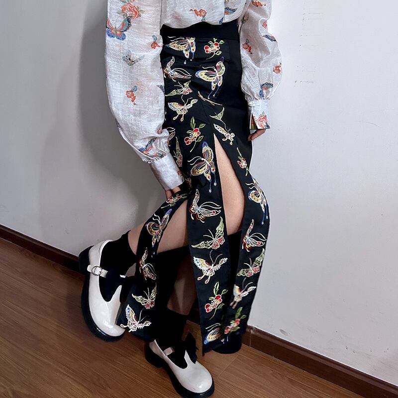 [True fish series] ★China style skirt★ Bottoms slit print butterfly switching unique black black