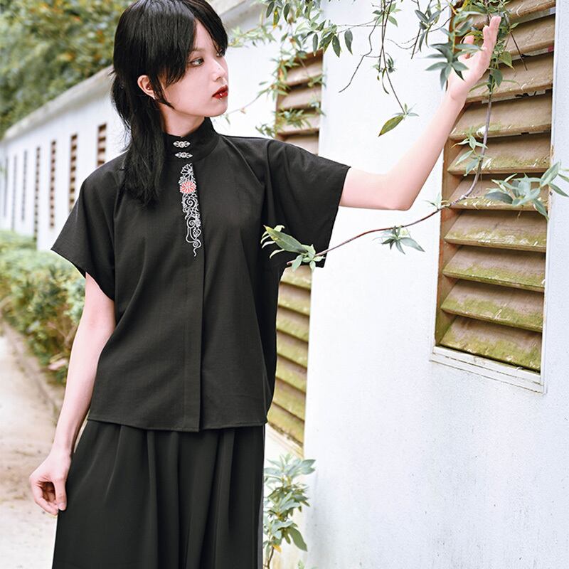 [Ancient monster --- butterfly effect series] ★China style top★ Blazer short sleeve embroidery butterfly short length black black