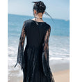 Load image into Gallery viewer, [Daiseiryusu Series] ★One Piece★ Lace Hat is removable Designed Black Black Long length
