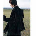 Load image into Gallery viewer, [Da Qinglong Shu Series] ★Chinese style outerwear★ Hanfu outerwear V-neck velvet lace switching loose fitting black black
