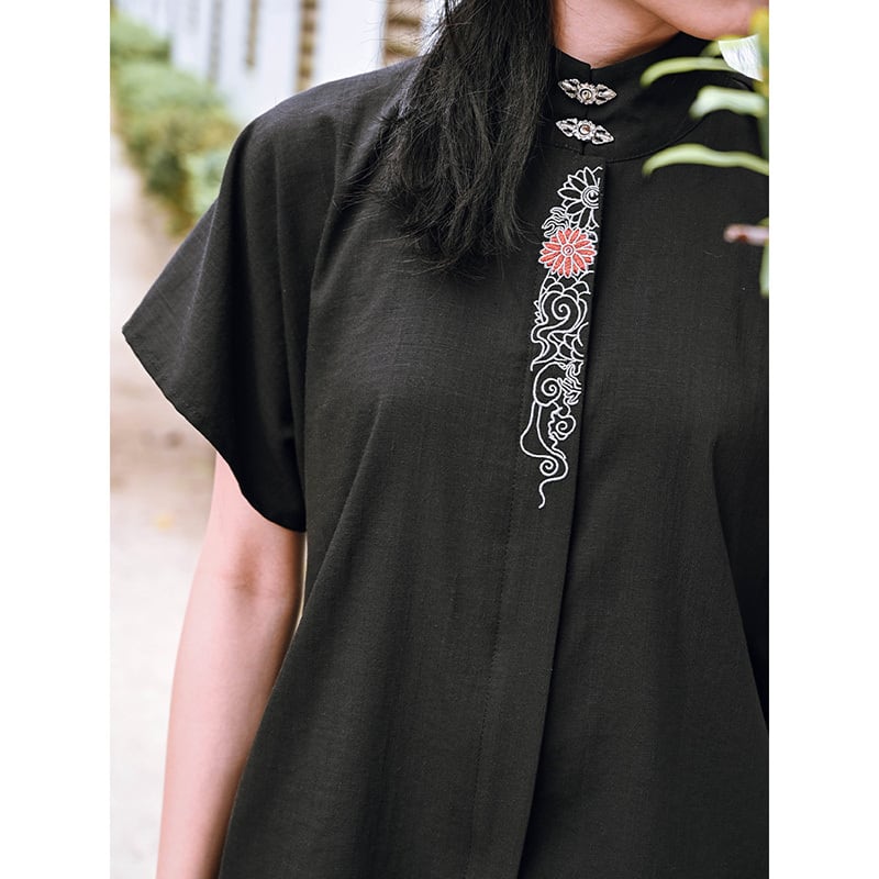 [Ancient monster --- butterfly effect series] ★China style top★ Blazer short sleeve embroidery butterfly short length black black