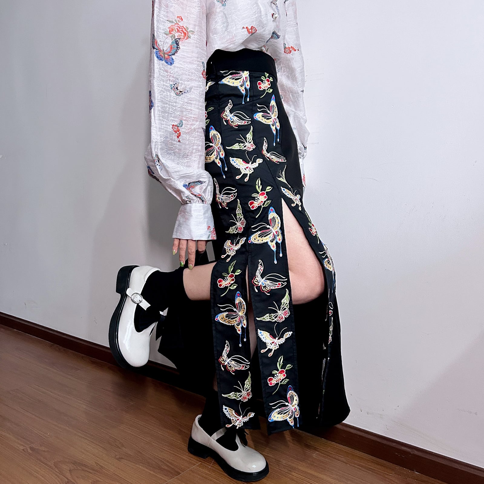 [True fish series] ★China style skirt★ Bottoms slit print butterfly switching unique black black