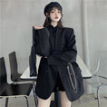 Load image into Gallery viewer, [Miyakoya Series]★Blazer with chain★ 2color black or beige outerwear unisex costume retro simple
