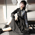 Load image into Gallery viewer, Manager recommended! [Dust Smoke Cloud Dream---Fightless City Series] ★China style dress★ With belt, long sleeves, switching, floral pattern, black, black, irregular, SML
