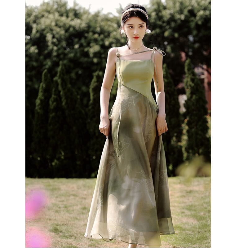 [Az Suna Series]★Setup★ Thin outerwear + hanging dress, Republic style, Green, Improves temperament, Wedding