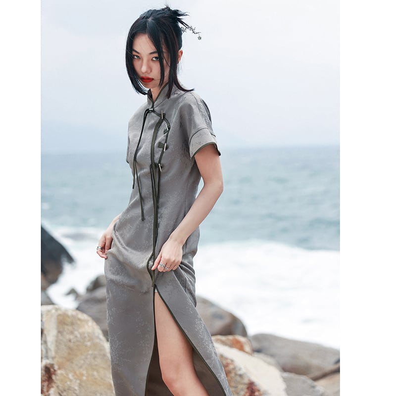 [Da Qinglong Shu Series] ★China style dress★ Improved cheongsam dress Color scheme Improves temperament Long length Silver gray