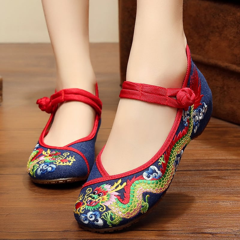 5colors Embroidered shoes Handmade shoes Chinese shoes Chinese style shoes Chinese style buttons Tang-style Hanfu shoes Ethnic style Retro canvas Rubber 34 35 36 37 38 39 40 41 Beige Black Red Green Blue