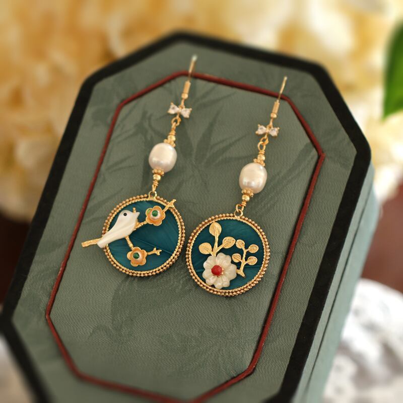 [Ma series] ★China style earrings★ Pair of earrings for women, improving temperament, accessories, birds, flowers, circles