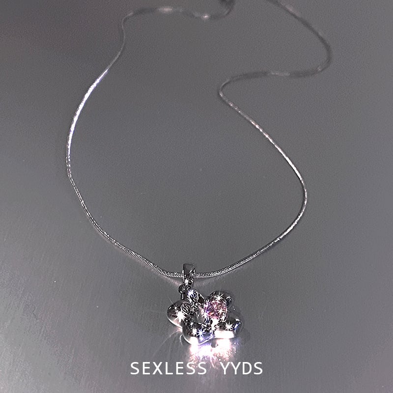 [yyds genderless series] ★Necklace★ Accessories, ladies, flowers, cute, improves temperament, dates, commuting