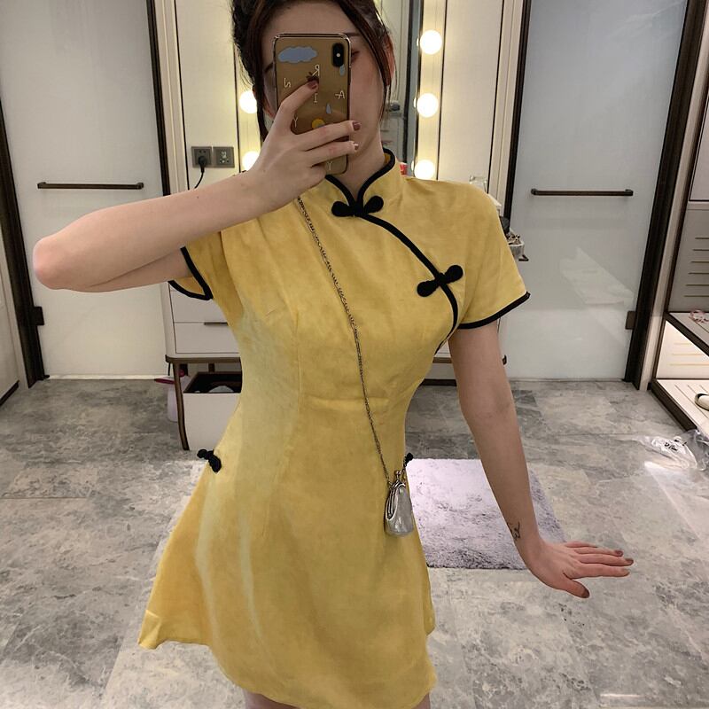 Chinese-style dress, Chinese-style clothing, Chinese clothing, improved Tang clothing, improved Chinese clothing, stand neck, short sleeves, short length, cute, everyday wear, cheap SM, yellow, yellow