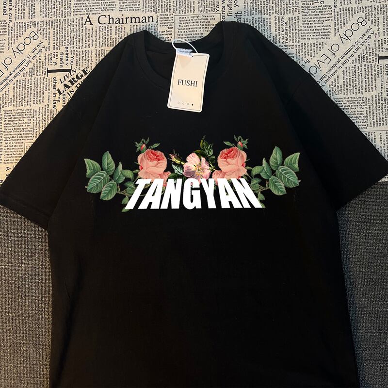 【TANGYANシリーズ】★Tシャツ★ 2color トップス 男女兼用 メンズ 大きいサイズ 黒 白 花柄 合わせやすい