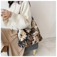 Load image into Gallery viewer, [Ako series] ★Oil painting style bag★ 3color tote bag Floral pattern Blue Green Black Easy to match
