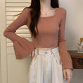 Load image into Gallery viewer, [Insufficient Moe Series]★Knit Tops★ 4color Tops Flare Sleeve Slim Slimming Black White Red Pink
