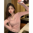 Load image into Gallery viewer, [XIXI Series]★Knit Tops★ 3color Tops Sexy Simple V-neck Black Pink Slimming
